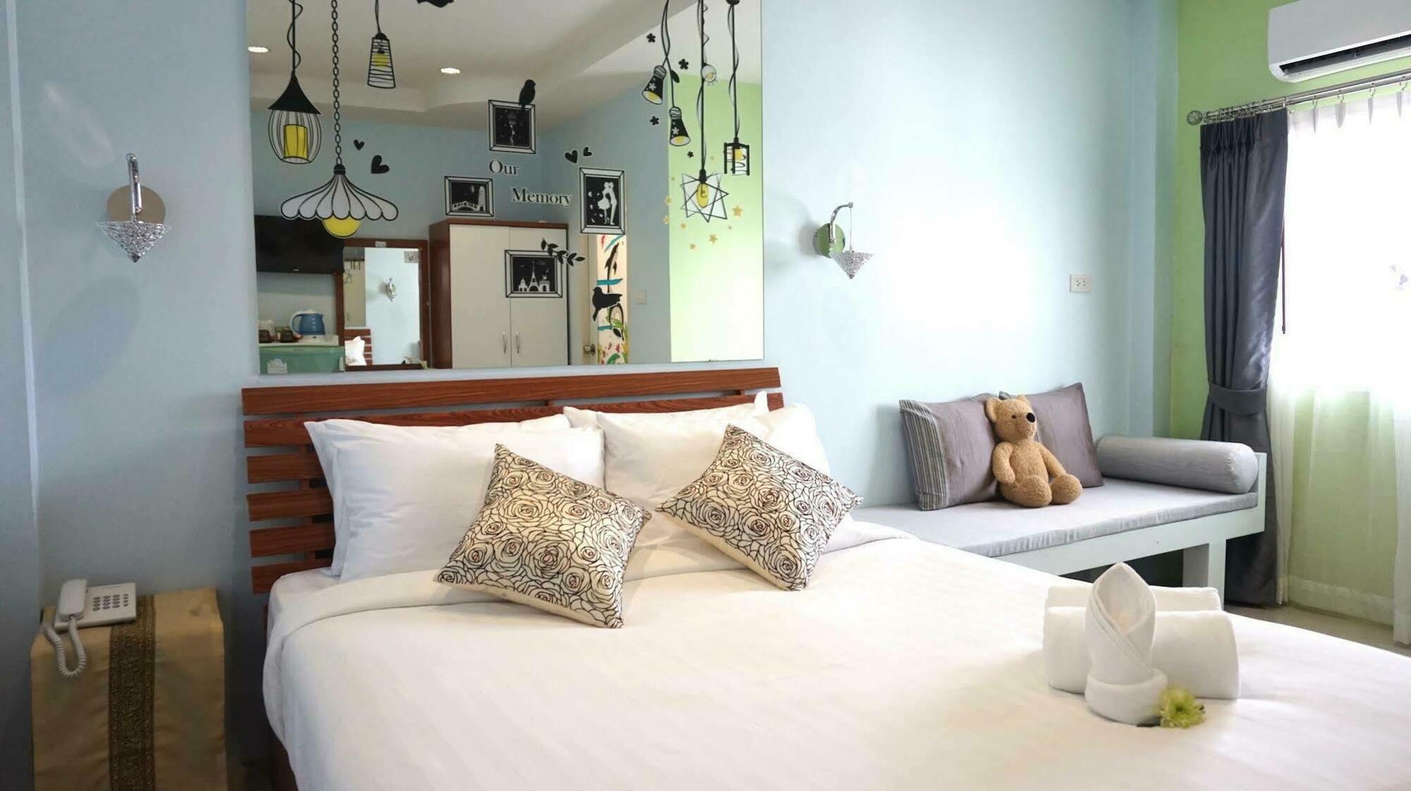 Naka Dream Hotel Hua Hin Exterior photo